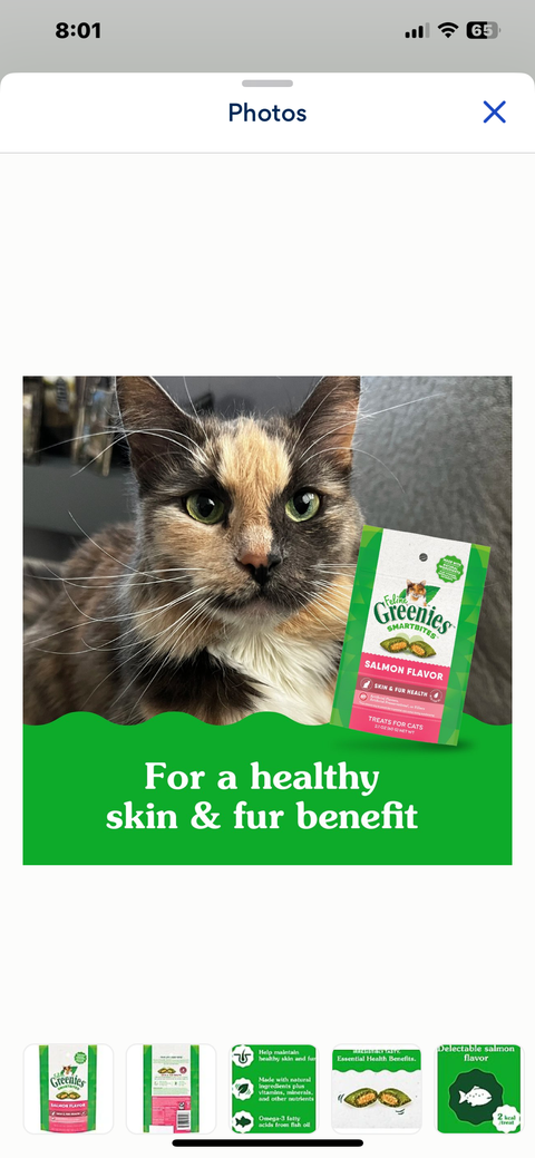 Greenies Feline SmartBites Healthy Skin & Fur Natural Salmon Flavor Soft & Crunchy Adult Cat Treats, 2.1-oz bag