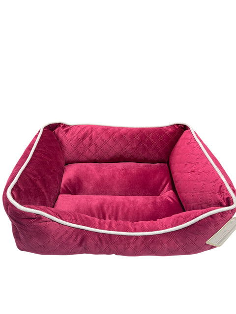 dog bed barker and jane burgundy color 19-16 in